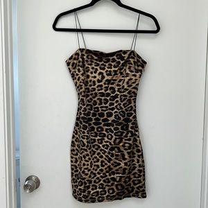 Sexy shiny leopard mini dress